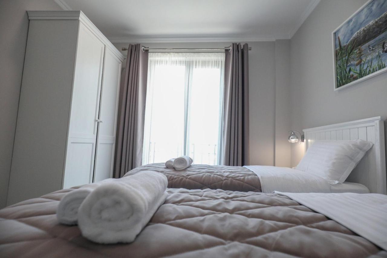 Hotel Peroni コルチャ エクステリア 写真